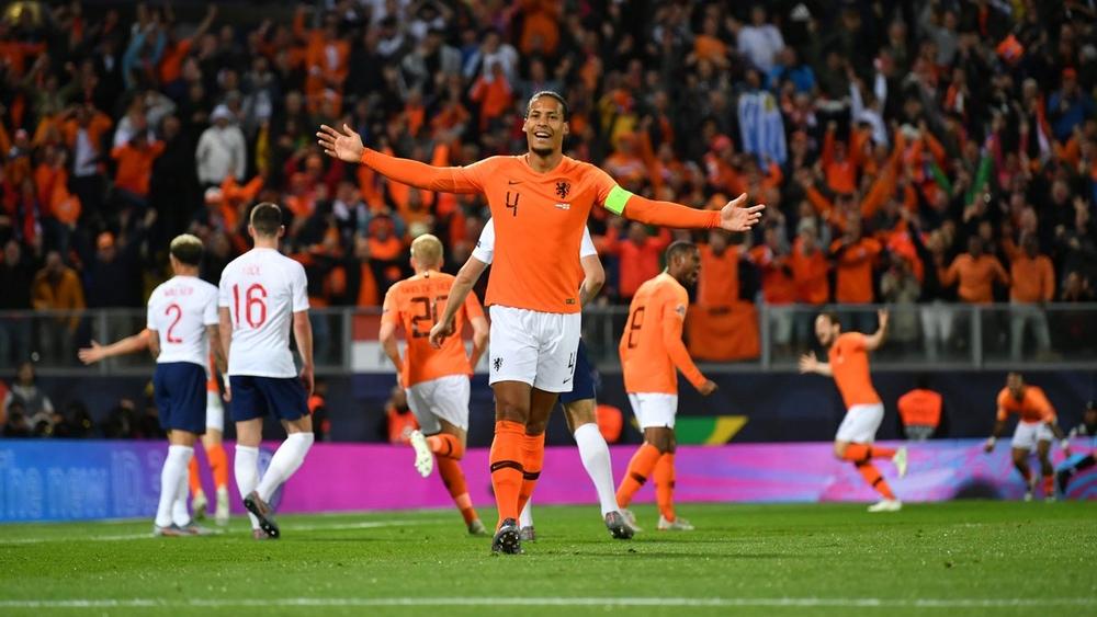 هولندا تقلب الطاولة على إنجلترا وتلاقي البرتغال في نهائي دوري الأمم