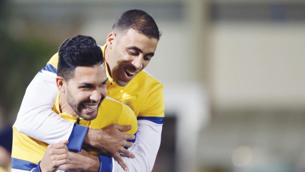 نجومية حمد الله تصل إلى البرازيل عن طريق زميله في النصر