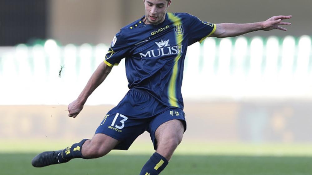 توتو ميركاتو | نابولي يسحب اهتمامه بسفيان كيين .. وفريق واحد هو الأقرب