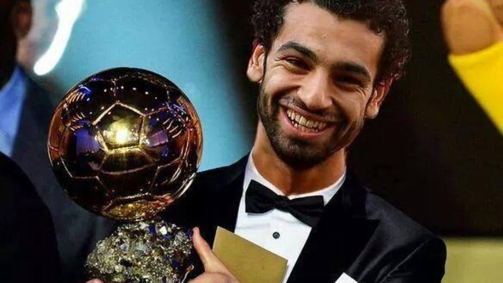 هل يظفر محمد صلاح بالكرة الذهبية إن فاز بكأس أفريقيا؟