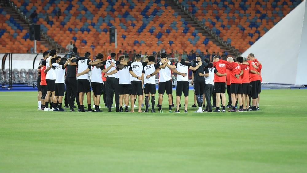 كأس الأمم الأفريقية تنطلق مساء اليوم.. مصر تصطدم بـ"محاربي" زيمبابوي