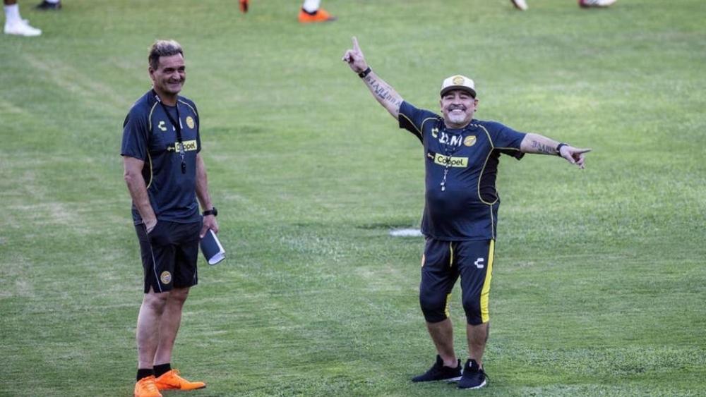 مارادونا يعلق على إصابته بمرض الزهايمر