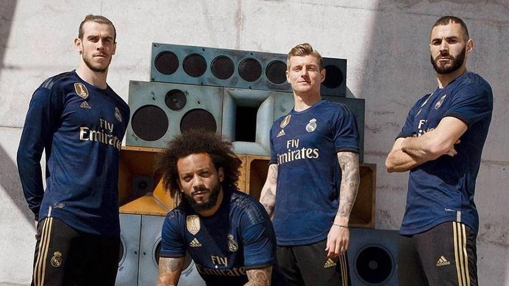 بالصور | شاهد قميص ريال مدريد "الثاني"