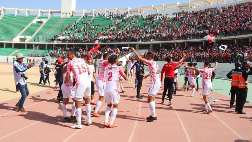 إدارة حسنية أكادير تنجح في تجديد عقد لاعب بارز داخل الفريق