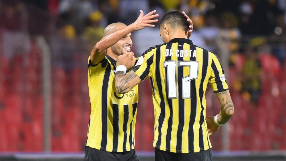 معدل أعمار الأحمدي ودا كوستا وزملائهما يقلقان جماهير الاتحاد