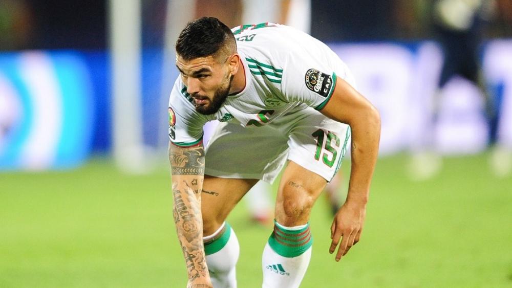 بعد أن وضعوا له علم فرنسا.. ديلور للعبة "فيفا": "أنا جزائري المرجو تغيير العلم"