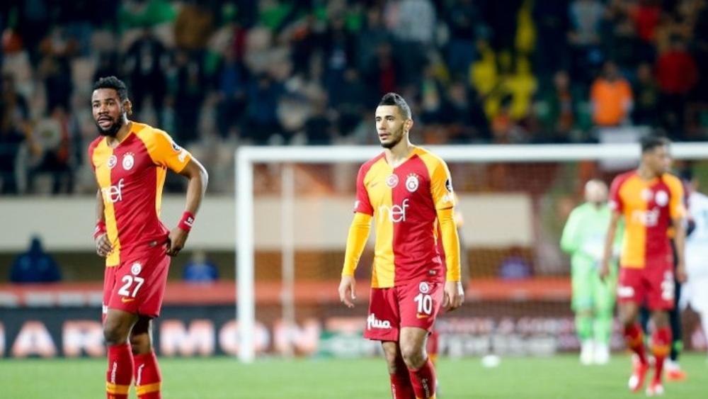 غلطة سراي يضع بلهندة في لائحة المغادرين