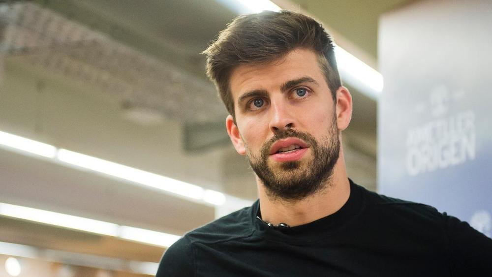 الحكم على بيكيه بسداد 2,1 مليون يورو لمصلحة الضرائب الاسبانية