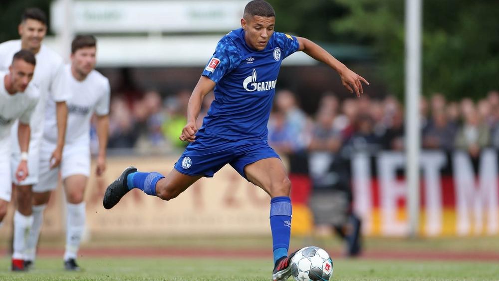 جنوى يستهدف أمين حاريت .. والمفاوضات جارية بين أطراف الصفقة