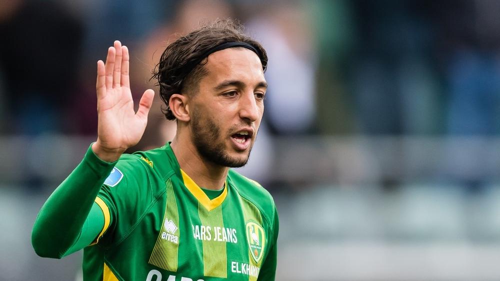 المغربي ناصر الخياطي قريب من الدوري القطري.. وأدو دين هاغ يأذن له بعدم التدرب