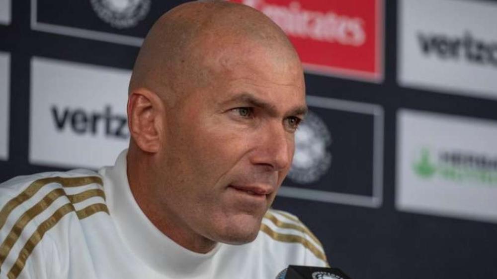 زيدان ينفي تفكيره في ضم بديل لأسينسيو.. ويرفض الحديث عن بوجبا ومستقبل رودريجيز