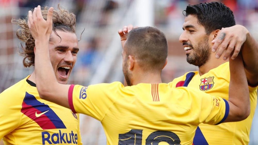 برشلونة يدك شباك نابولي برباعية