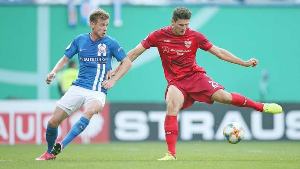 شتوتجارت يتجاوز نادي روستوك في كأس ألمانيا