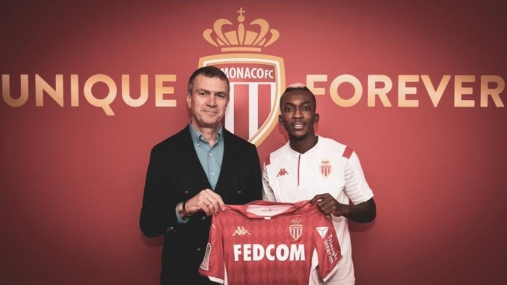 رسمياً | موناكو يتعاقد مع النجم النيجيري أونيكورو