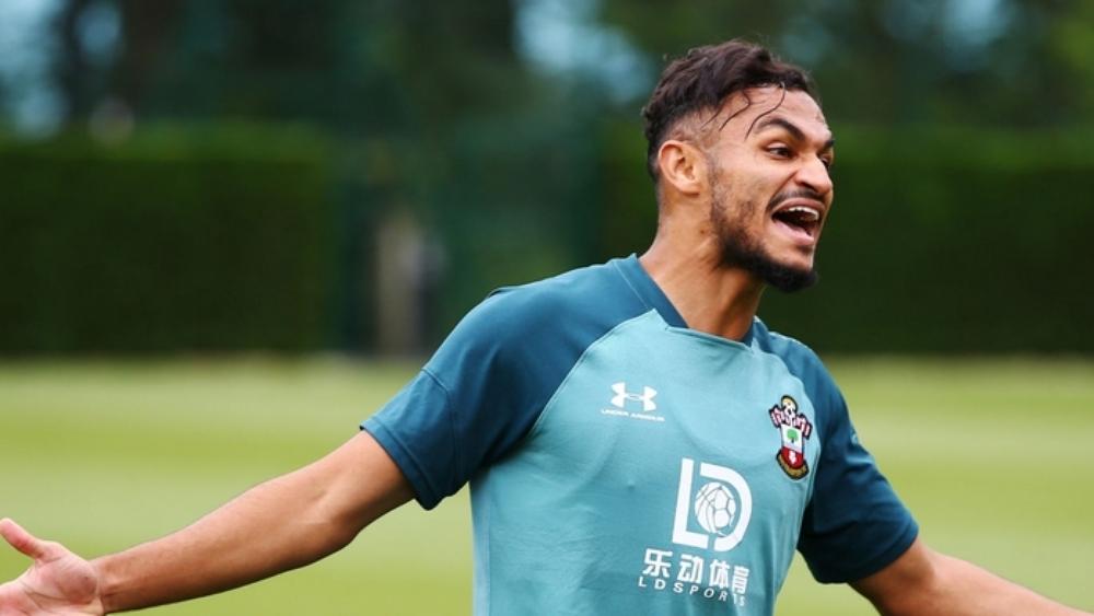 مدرب ساوثهامبتون يُبدي إعجابه بسفيان بوفال قبل مواجهة ليفربول