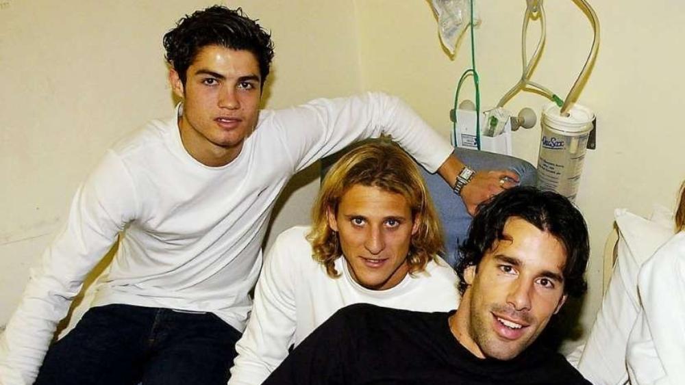 فورلان: "كريستيانو كان أنانيا.. يقضي اليوم بأكمله وهو يشاهد المرآة"