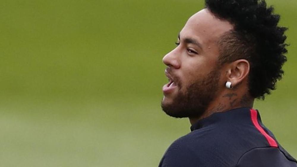 إذاعة "Rac1" الكتلونية | برشلونة يُرسل "عرضاً مكتوباً" إلى باريس سان جيرمان