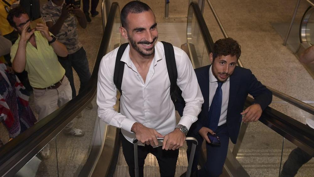 زاباكوستا وصل إلى روما تمهيداً لانضمامه