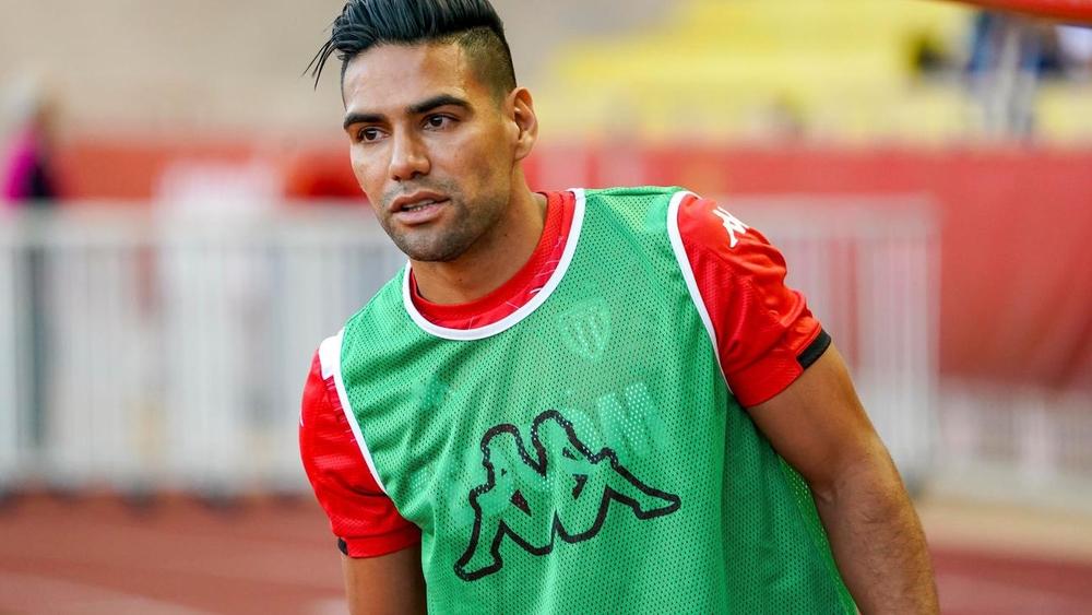 نائب رئيس موناكو يقفل الباب أمام رحيل فالكاو