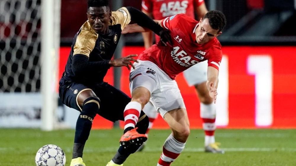 ملحق الدوري الأوروبي | ألكمار يكتفي بالتعادل.. أسامة إدريسي شارك كأساسي دون هز الشباك