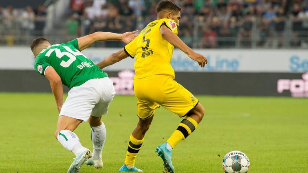 حكيمي احتياطي مع دورتموند في مواجهة كولن