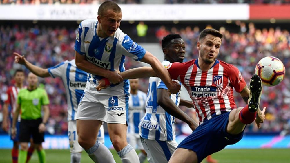 برشلونة ينشط مجددًا في السوق بالتقاط مدافع ليجانيس