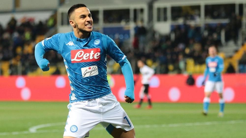 رسميا | الجزائري أوناس من نابولي إلى نيس معارا