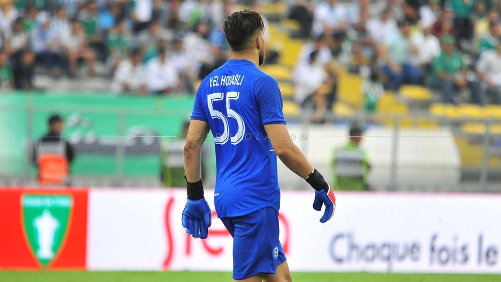 الحواصلي يكشف ما حصل بينه و بين لاعبي الرجاء بعد نهاية المباراة و يوجه رسالة لجمهور الفريق الأخضر