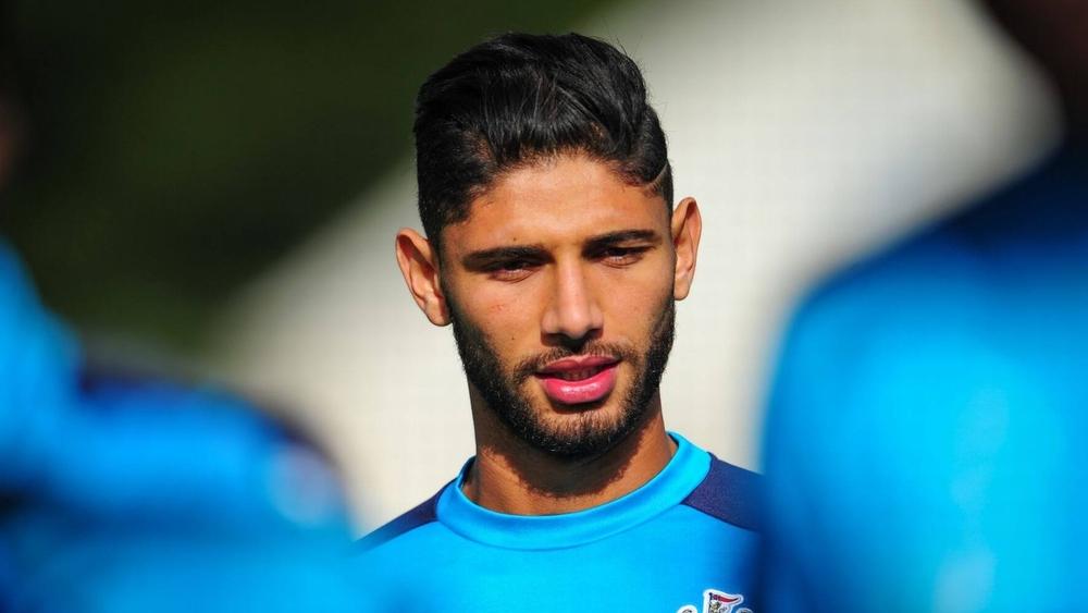 أشرف لزعر: "تولَّدت لدي انطباعات جيدة بعد مشاركتي الأولى مع كوتشينزا"