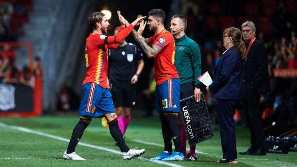 موقف "شهم" من راموس .. طلب تغييره في مباراة إسبانيا من أجل لاعب صغير