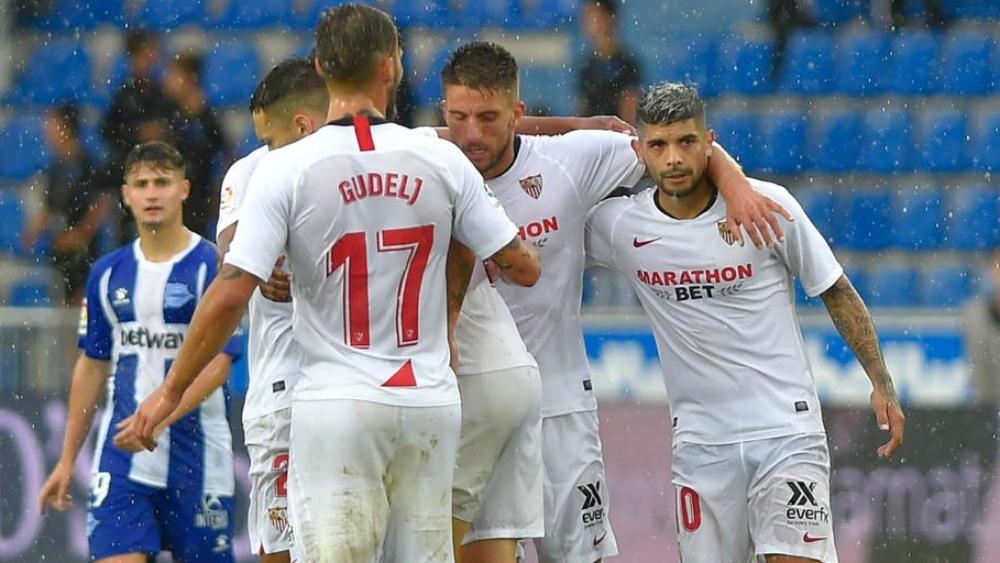 بونو يعتلي صدارة الليجا رفقة إشبيلية