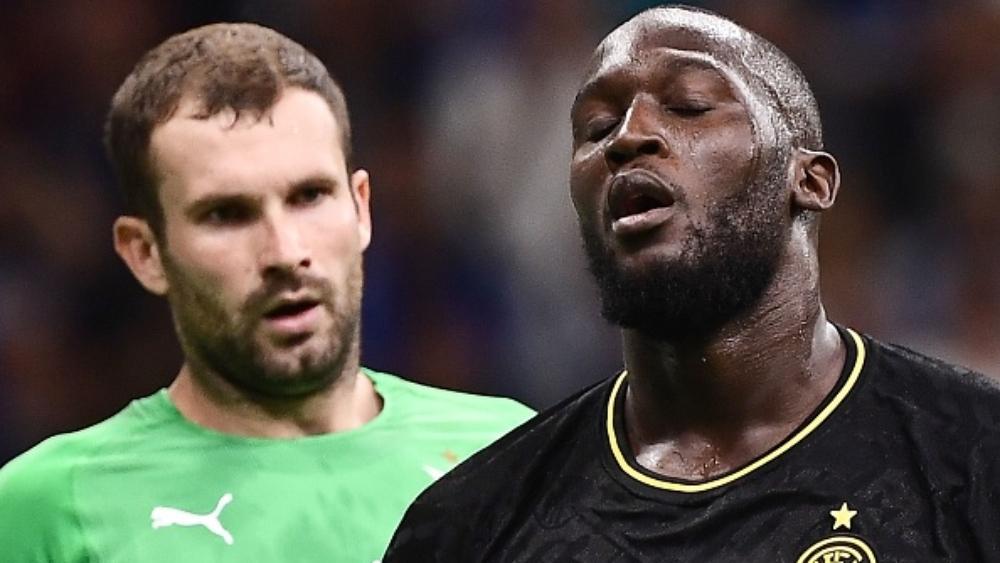 دوري الأبطال | الإنتر ينجو من خسارة أمام سلافيا .. ويعقد مهمته أمام كبار المجموعة