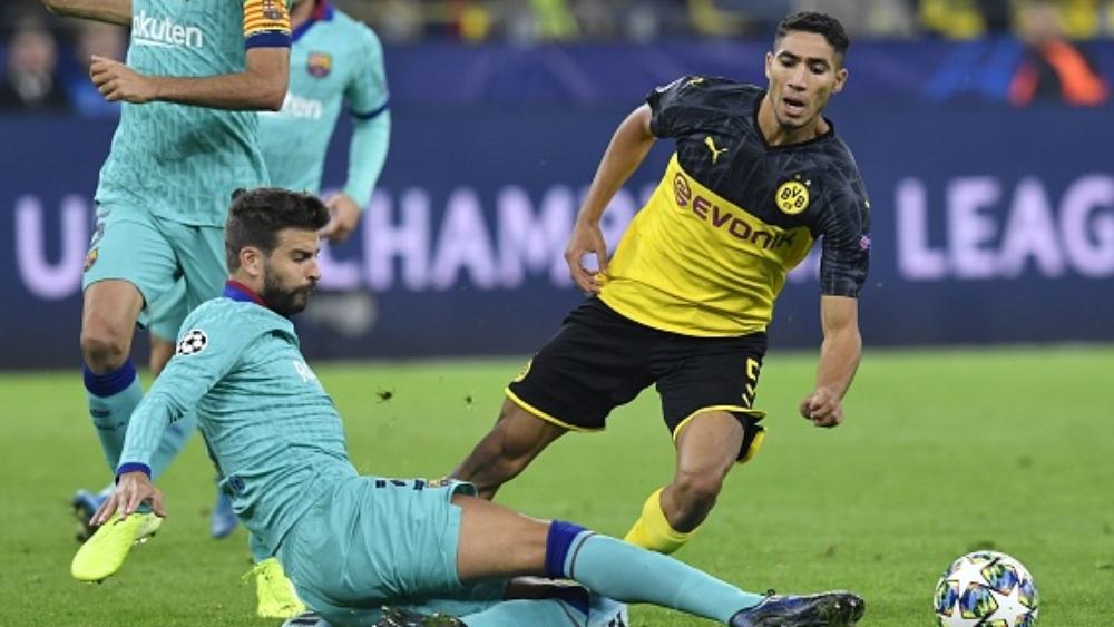 مباراة بطولية لحكيمي أمام برشلونة .. ورويس أضاع عليه صناعة هدفين