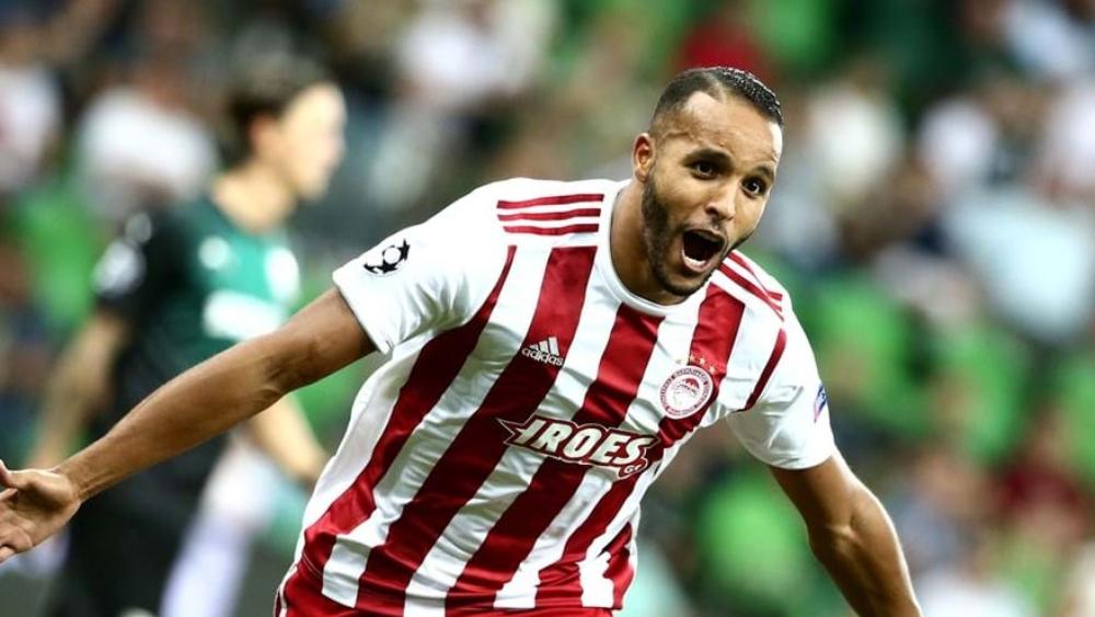 توتنهام يُحذِّر من يوسف العربي قبل مواجهة أولمبياكوس