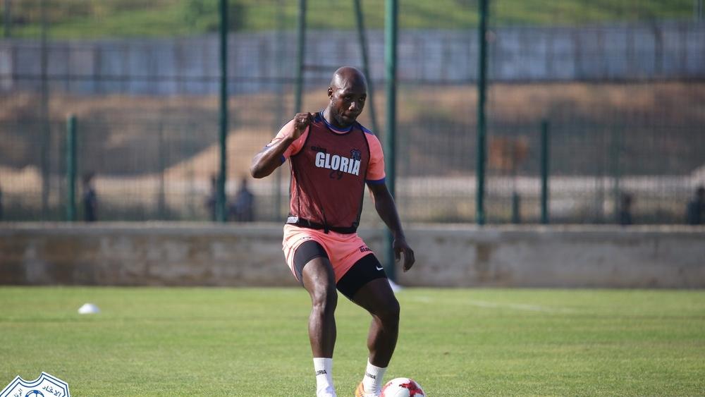 اتحاد طنجة يسعى لتجهيز يوسوفا كوناطي استعداد للقاء الدفاع الحسني الجديدي