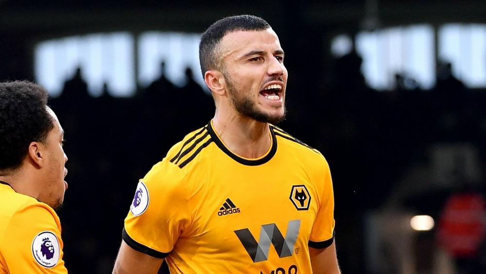 رومان سايس يُحذِّر ولفرهامبتون من تحميل المسؤولية لشخص واحد