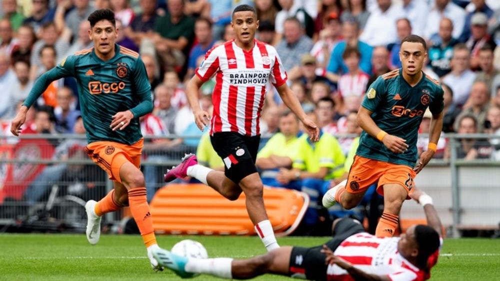 بولحروز يُدلي برأيه في قضية إيحاتارن واختياره بين المغرب وهولندا