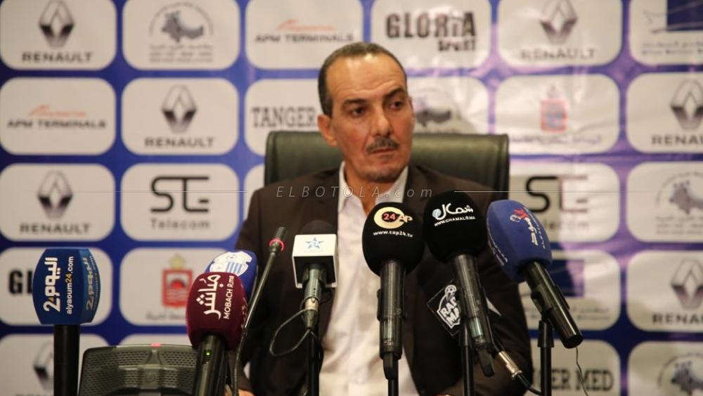 الجزائري نبيل نغيز ينوه بجماهير اتحاد طنجة و يؤكد أن الفريق ينتظره عمل كبير