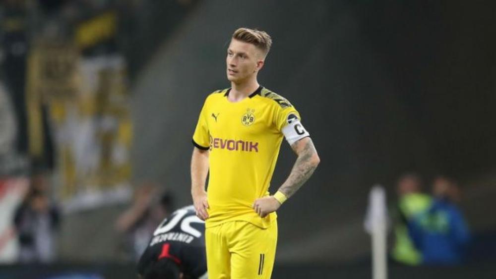 دورتموند: "لا نفكر في تجريد رويس من شارة القيادة"