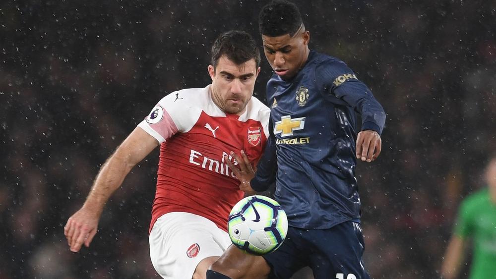 قمة إنجليزية منتظرة بين مانشستر يونايتد وأرسنال