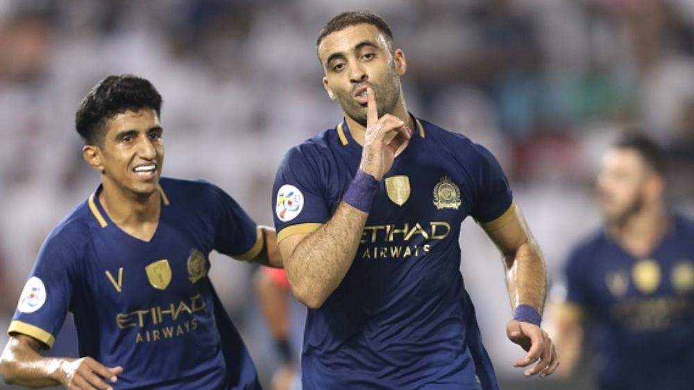 بعد مواجهة الأهلي .. حساب حمد الله على "تويتر" يتعرض للاختراق