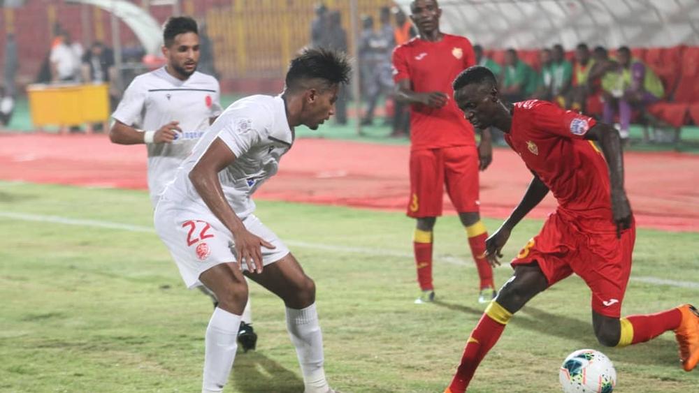 الاتحاد العربي يعين حكما مصريا لقيادة مباراة الوداد و المريخ السوداني