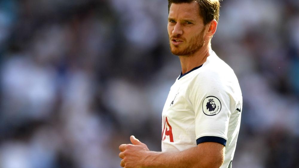 فيرتونجن غير متأثر بالتكهنات حول مستقبله