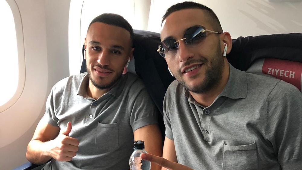 بعثة أياكس تصل إلى إسبانيا.. وريال مدريد يُرسل كشّافيه لمراقبة فان دي بيك وزياش ونيريس