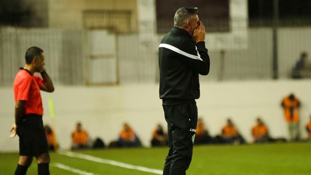 كارتيرون: "مباراتنا أمام هلال القدس لم تكن سهلة و الرجاء استحقت التأهل"