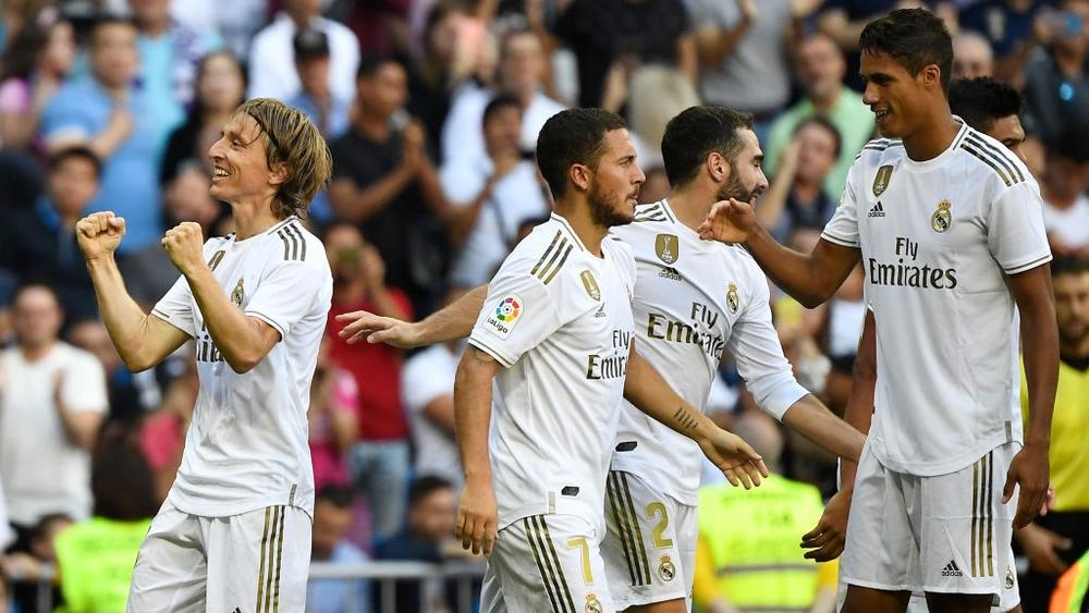 ريال مدريد يتغلب على غرناطة "العنيد" للاستمرار في صدارة "الترتيب"