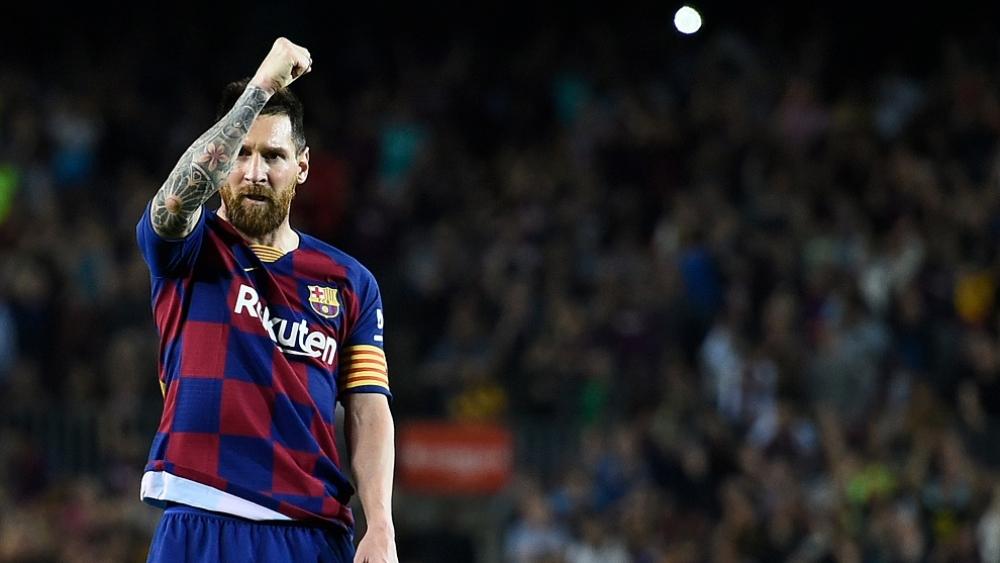 ليونيل ميسي مع برشلونة.. 100 هدف من خارج منطقة العمليات