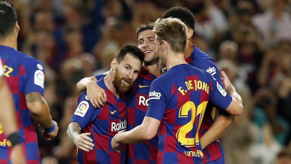 برشلونة ينفق 92 مليون يورو على مكافآت لاعبيه