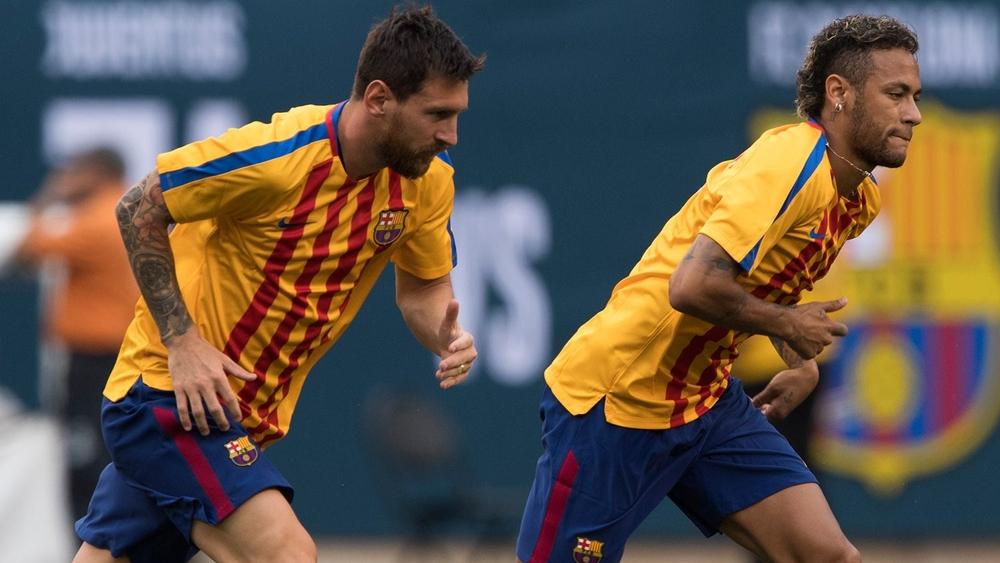 ميسي: "هناك أعضاء رفضوا عودة نيمار لبرشلونة.. ظننت أنه سينتقل إلى ريال مدريد"