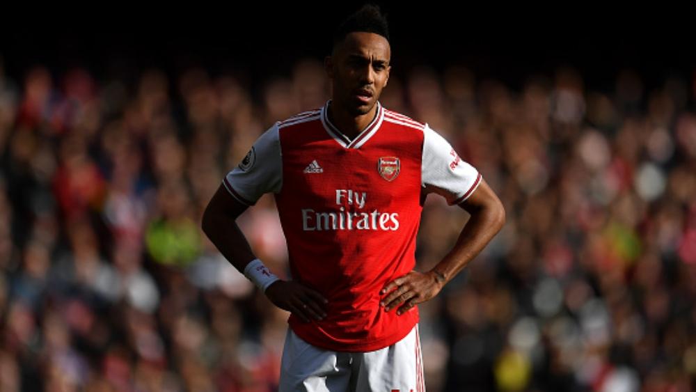 قبل مواجهة المغرب .. اختيار أوباميونج لاعب شهر سبتمبر في البريميرليج